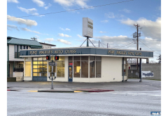 833 E 1st Street