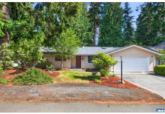 148  Leslie Ln