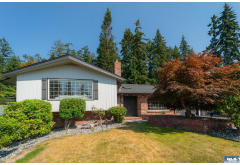 3011 SE Regent St
